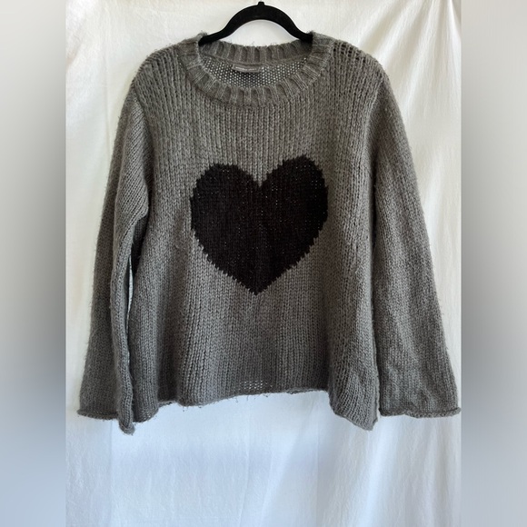 Sweaters - Wooden ships Heart sweater